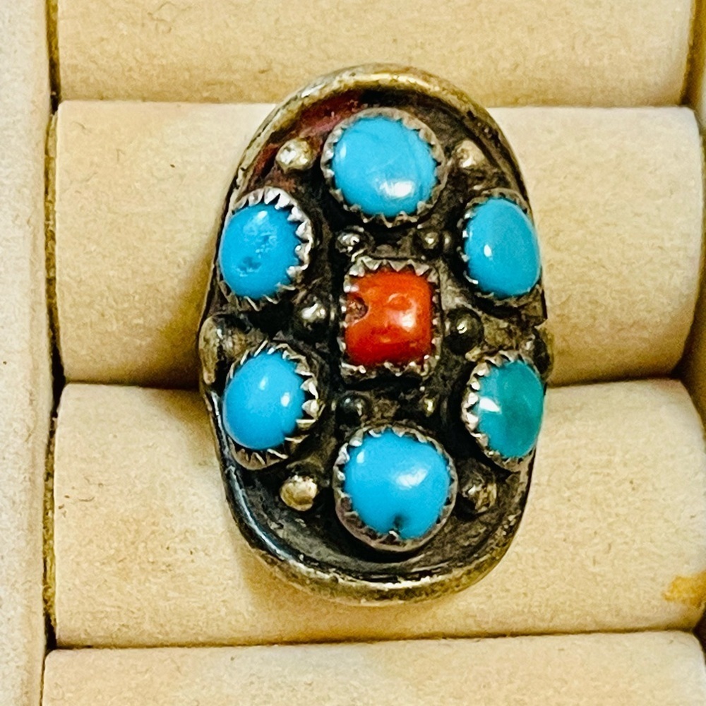 VTG SOUTHWEST Navajo Ring 925 St.Silver Blue Turquiose & Coral Signed VB Sz 6